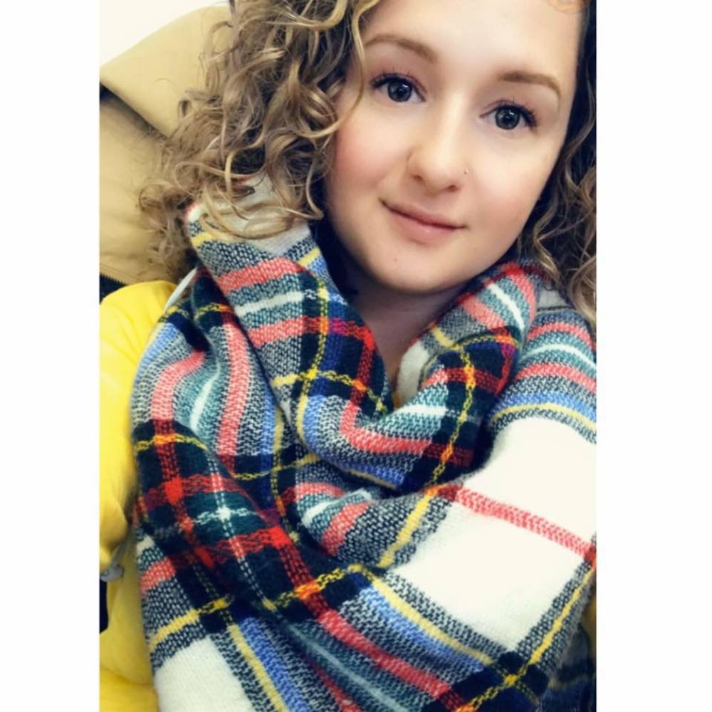 Meet your Posher, Amanda